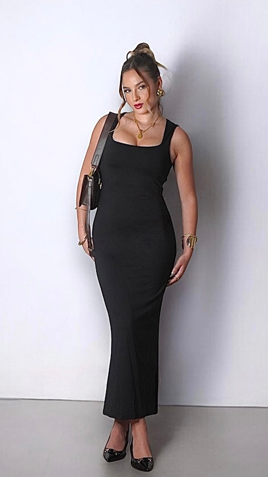 ROBE NOIRE LONGUE